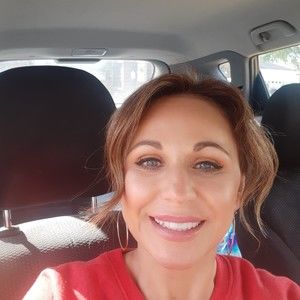 Meet your Posher, Katalin